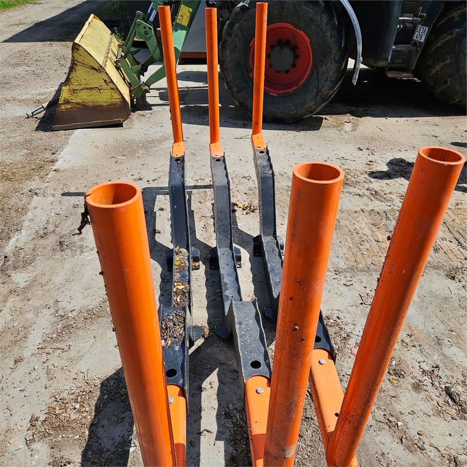 ABC BMF Kæppestokke - Carrocería y exterior para Camión forestal: foto 3 ABC BMF Kæppestokke - Carrocería y exterior para Camión forestal: foto 3