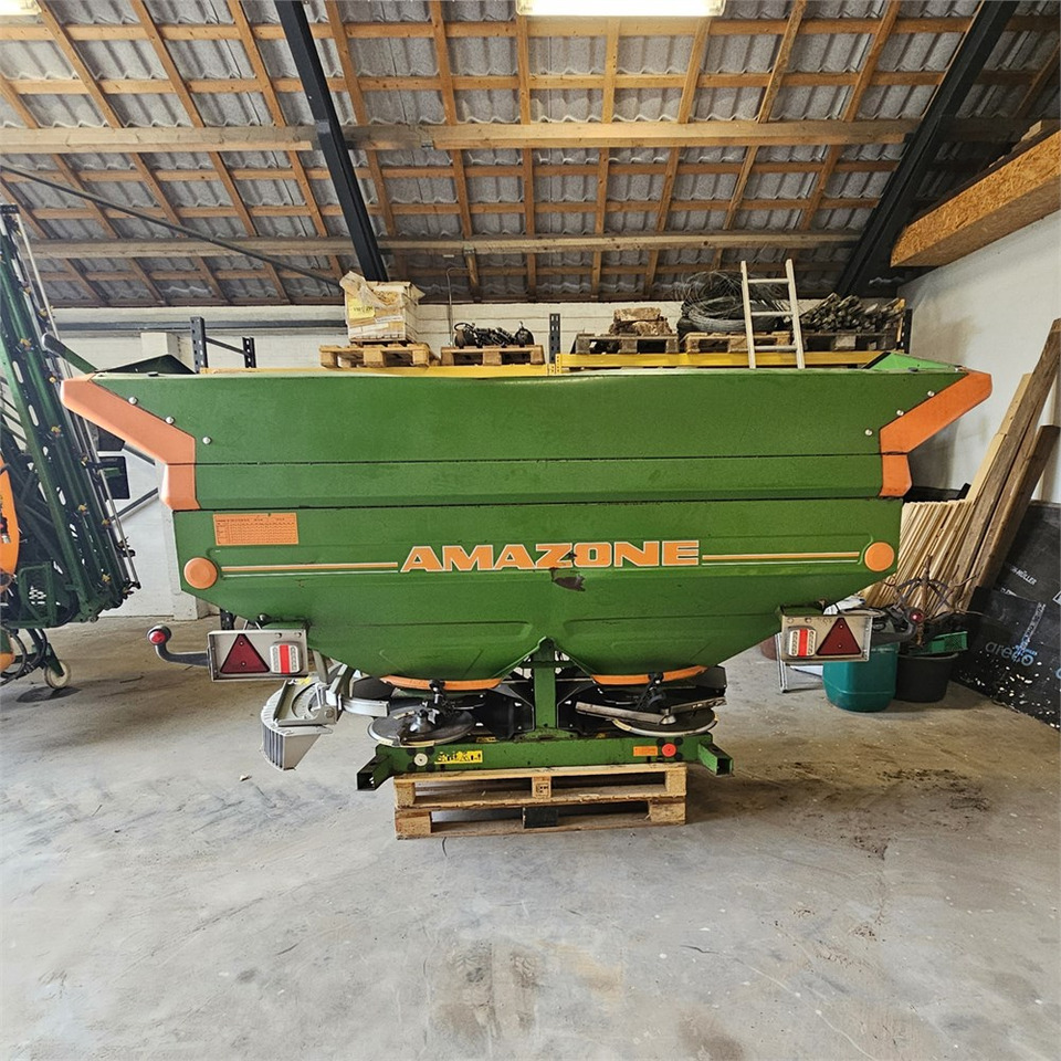 Amazone ZA-M 1500 - Maquinaria para fertilización: foto 2 Amazone ZA-M 1500 - Maquinaria para fertilización: foto 2