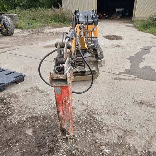 Case CX14 D - Miniexcavadora: foto 3 Case CX14 D - Miniexcavadora: foto 3