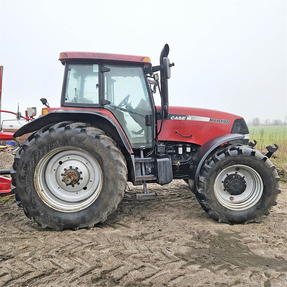 Case MXM 190 Maxxum - Tractor: foto 2 Case MXM 190 Maxxum - Tractor: foto 2