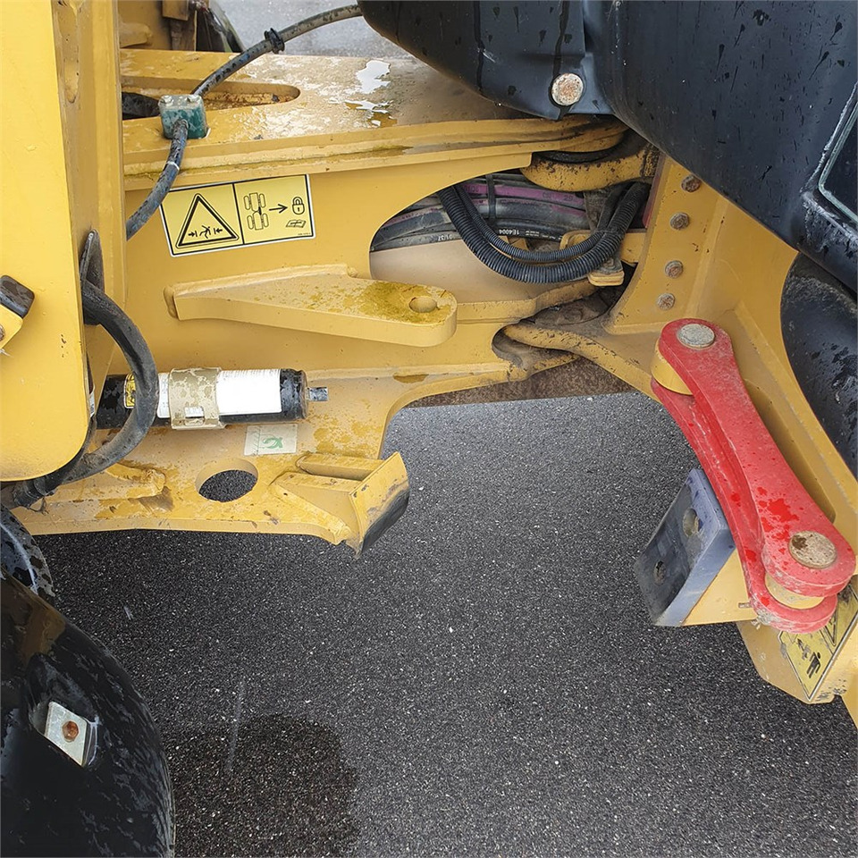 Cargadora de ruedas Caterpillar 906 H2: foto 27