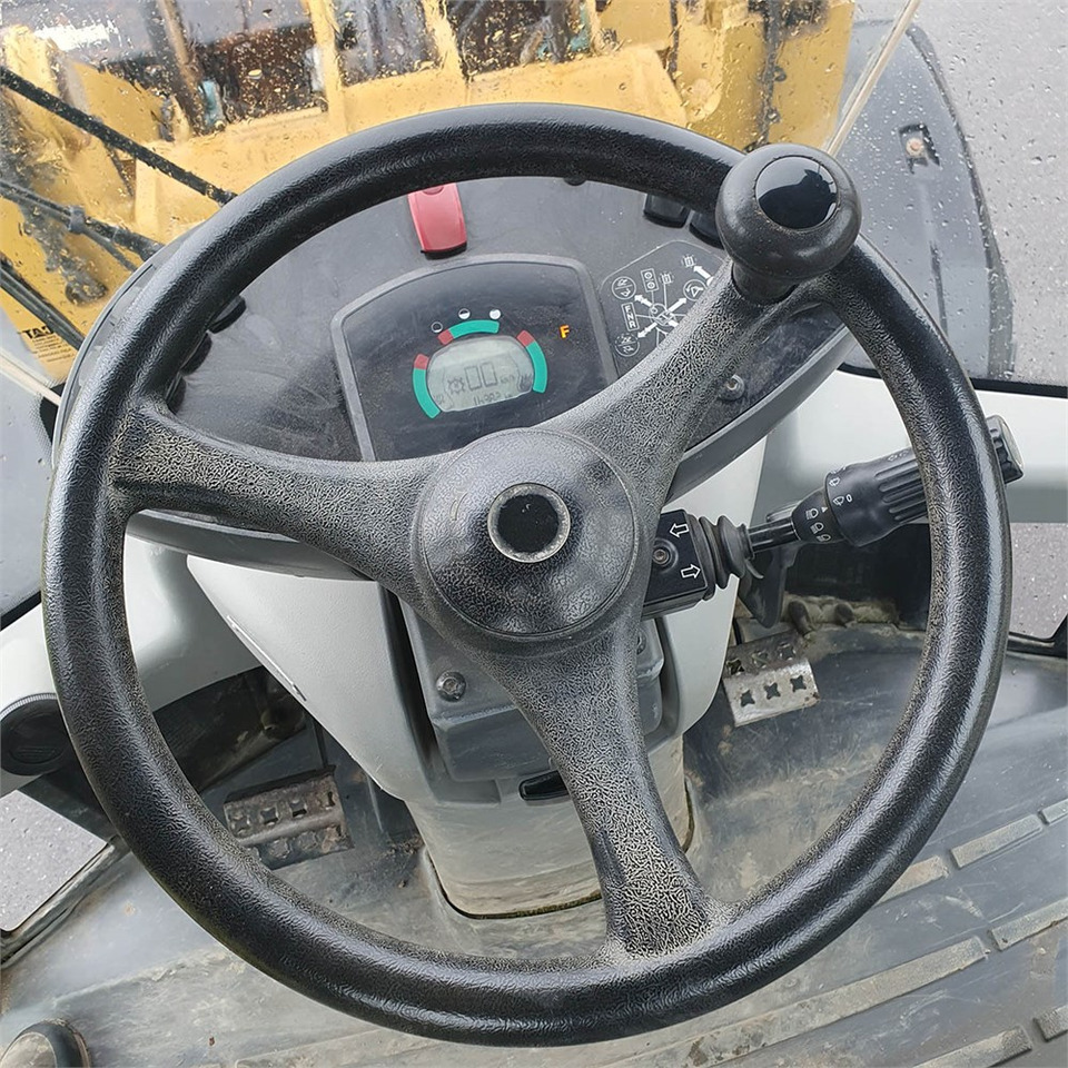Cargadora de ruedas Caterpillar 906 H2: foto 16
