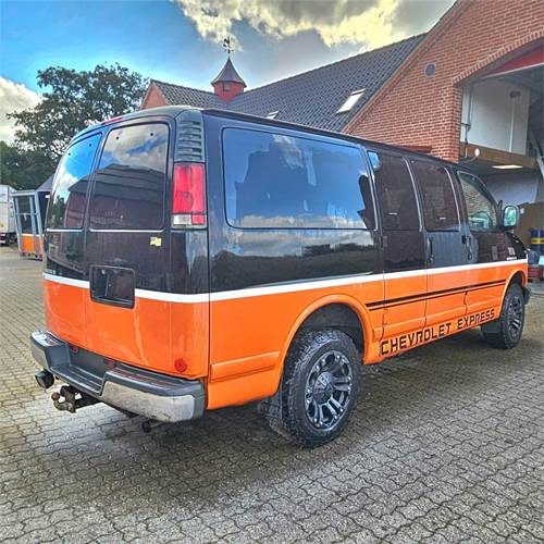 Furgoneta de pasajeros Chevrolet Express Van 2500: foto 6