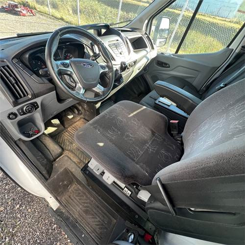 Arrendamiento de Ford Transit 2.0 Tdci Ford Transit 2.0 Tdci: foto 18