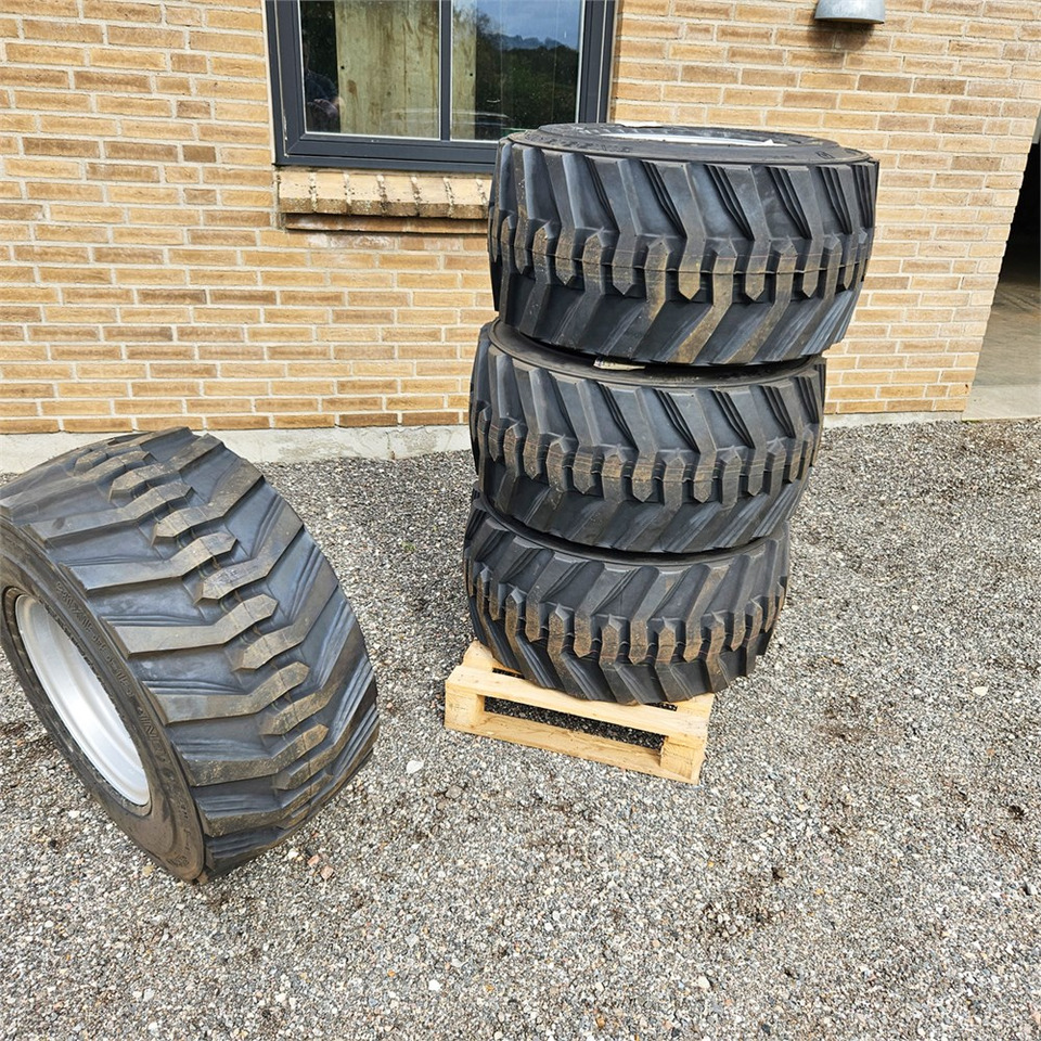 Giant 31X15,5-15 - Rueda completa para Maquinaria de construcción: foto 1 Giant 31X15,5-15 - Rueda completa para Maquinaria de construcción: foto 1