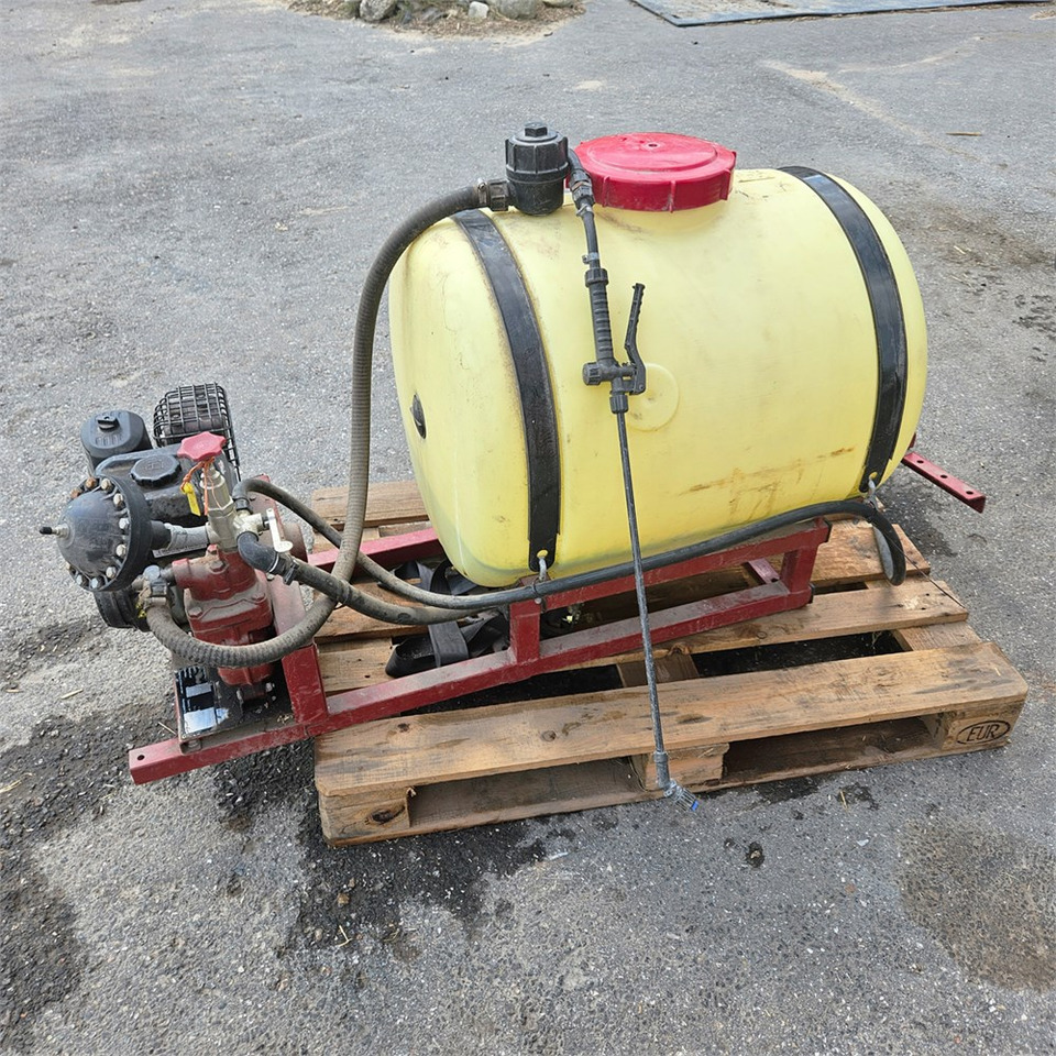 Hardi PU-200 - Pulverizador: foto 1 Hardi PU-200 - Pulverizador: foto 1