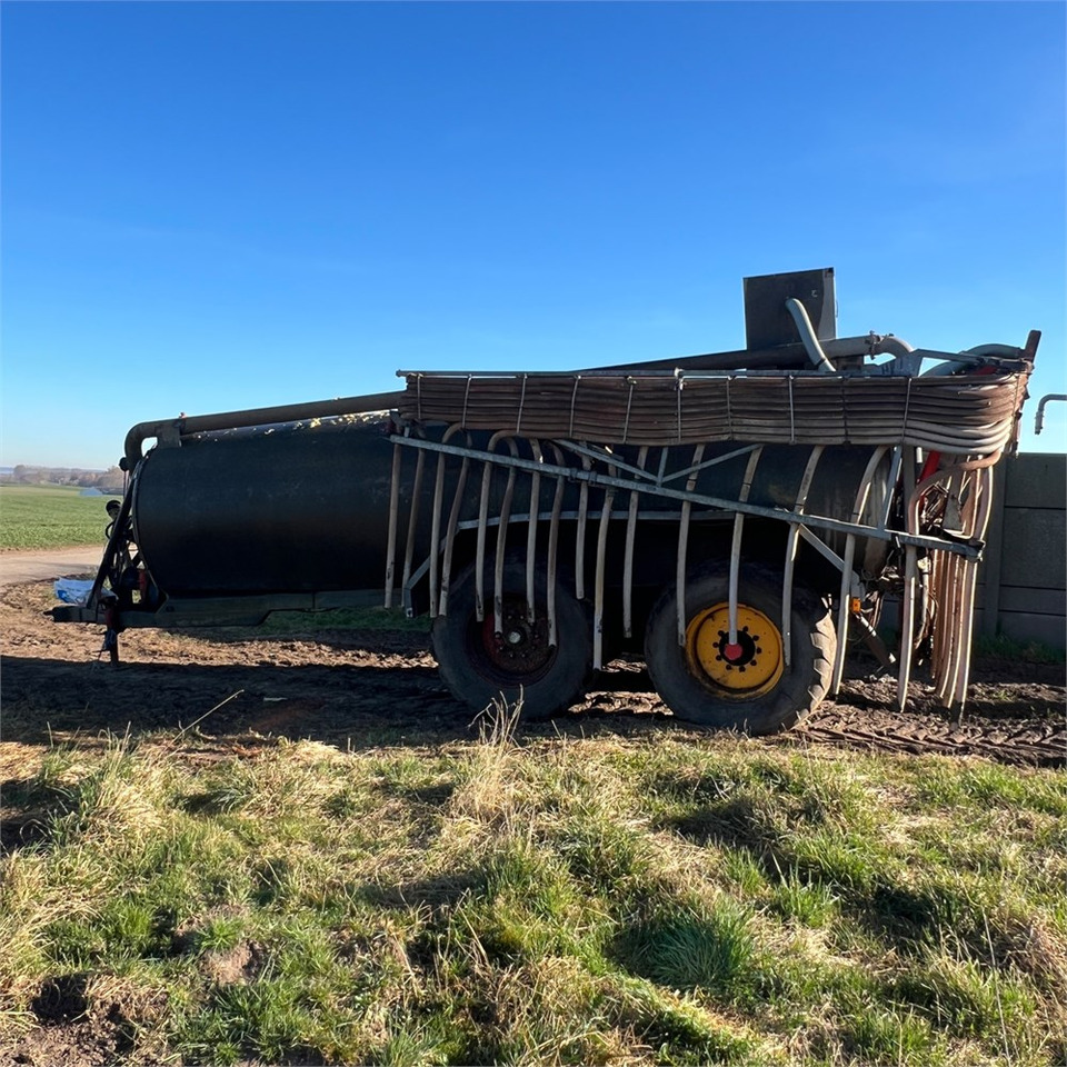 Maquinaria para fertilización Harsø HV 615: foto 7