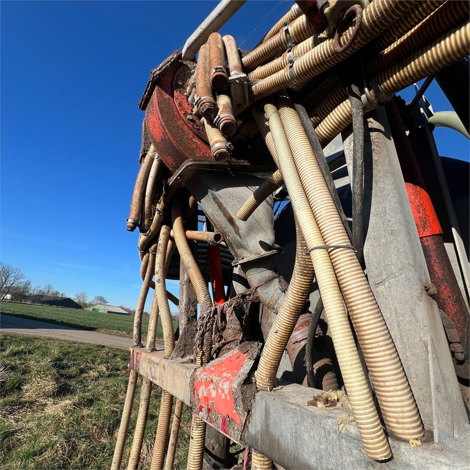 Maquinaria para fertilización Harsø HV 615: foto 12