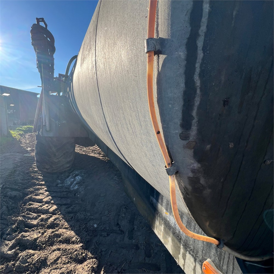 Maquinaria para fertilización Harsø HV 615: foto 21