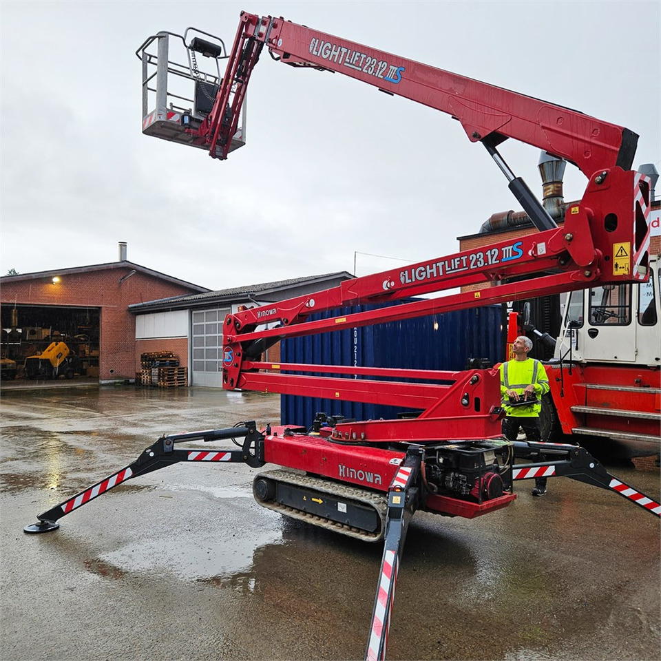 Hinowa Light Lift 23.12 IIIS - Plataforma araña: foto 1 Hinowa Light Lift 23.12 IIIS - Plataforma araña: foto 1