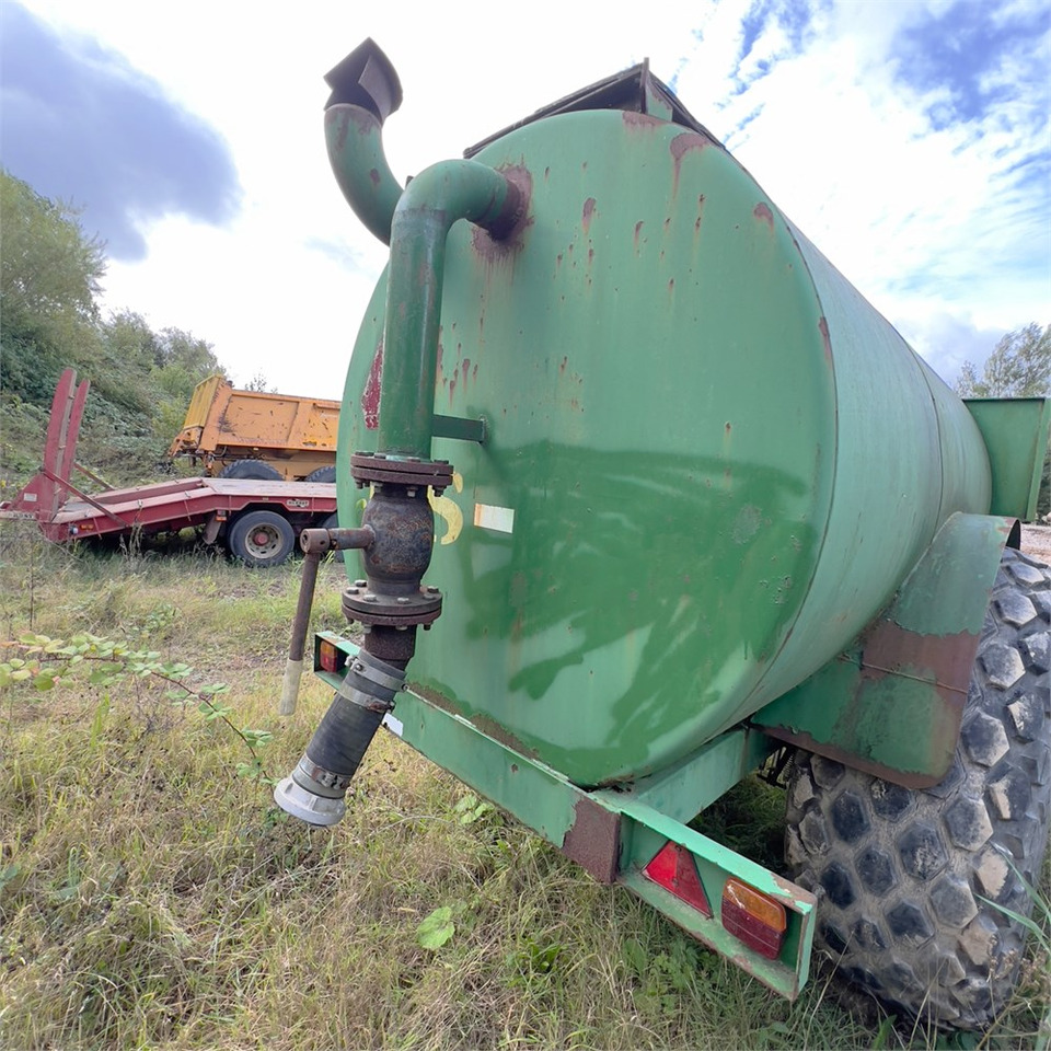 JOS 9 - Remolque cisterna: foto 4 JOS 9 - Remolque cisterna: foto 4