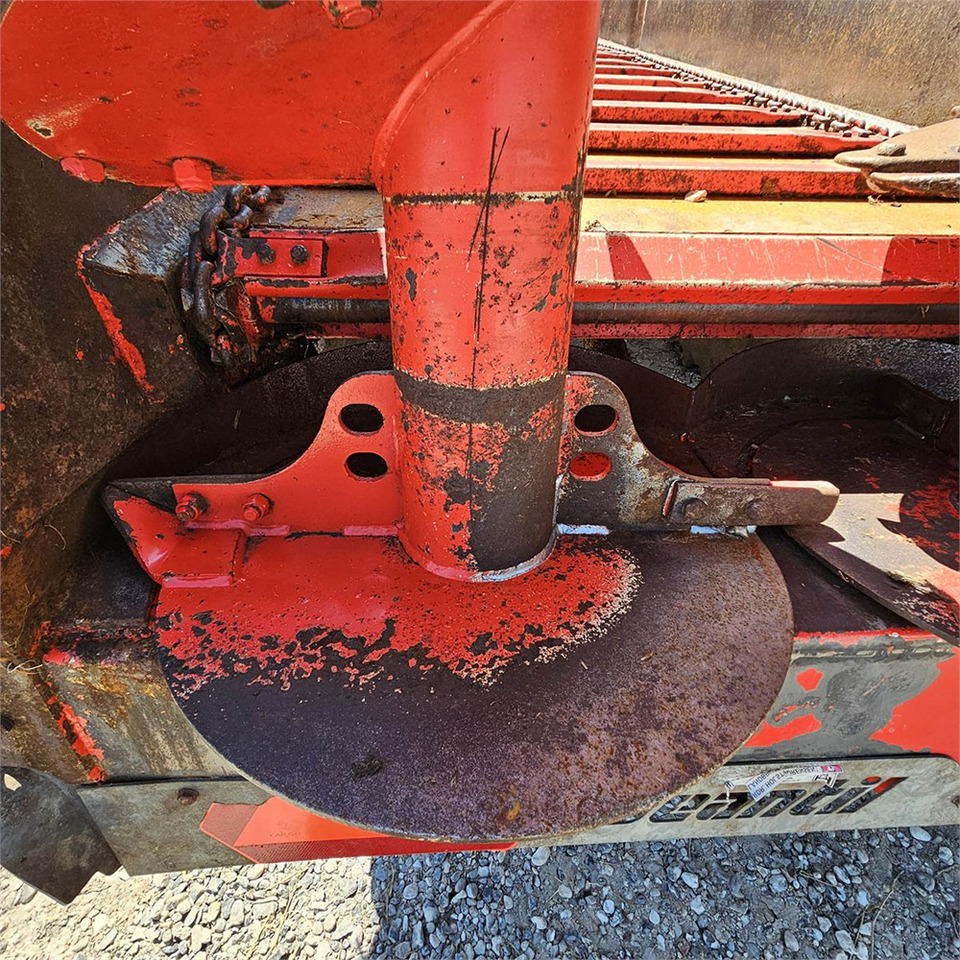 Maquinaria para fertilización Jeantil EVR 18 - 14: foto 20 Maquinaria para fertilización Jeantil EVR 18 - 14: foto 20