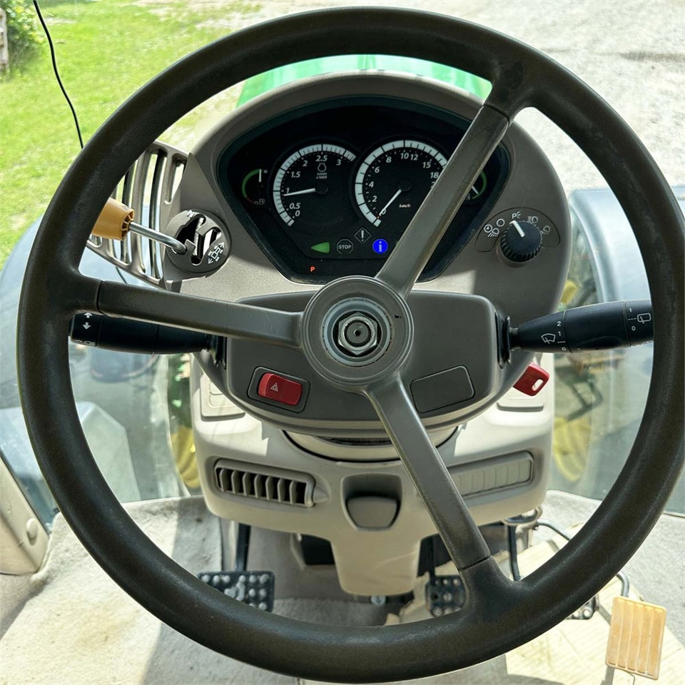 Tractor John Deere 7530: foto 16 Tractor John Deere 7530: foto 16