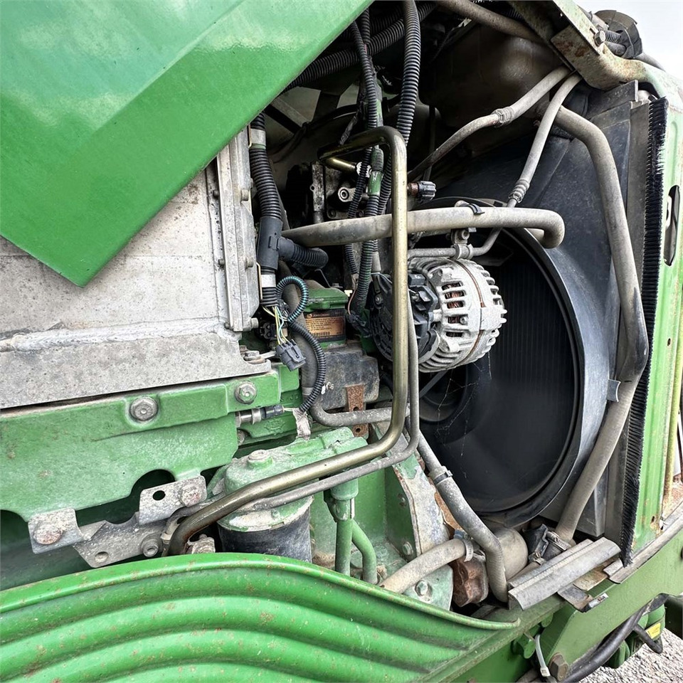 Tractor John Deere 7530: foto 21 Tractor John Deere 7530: foto 21