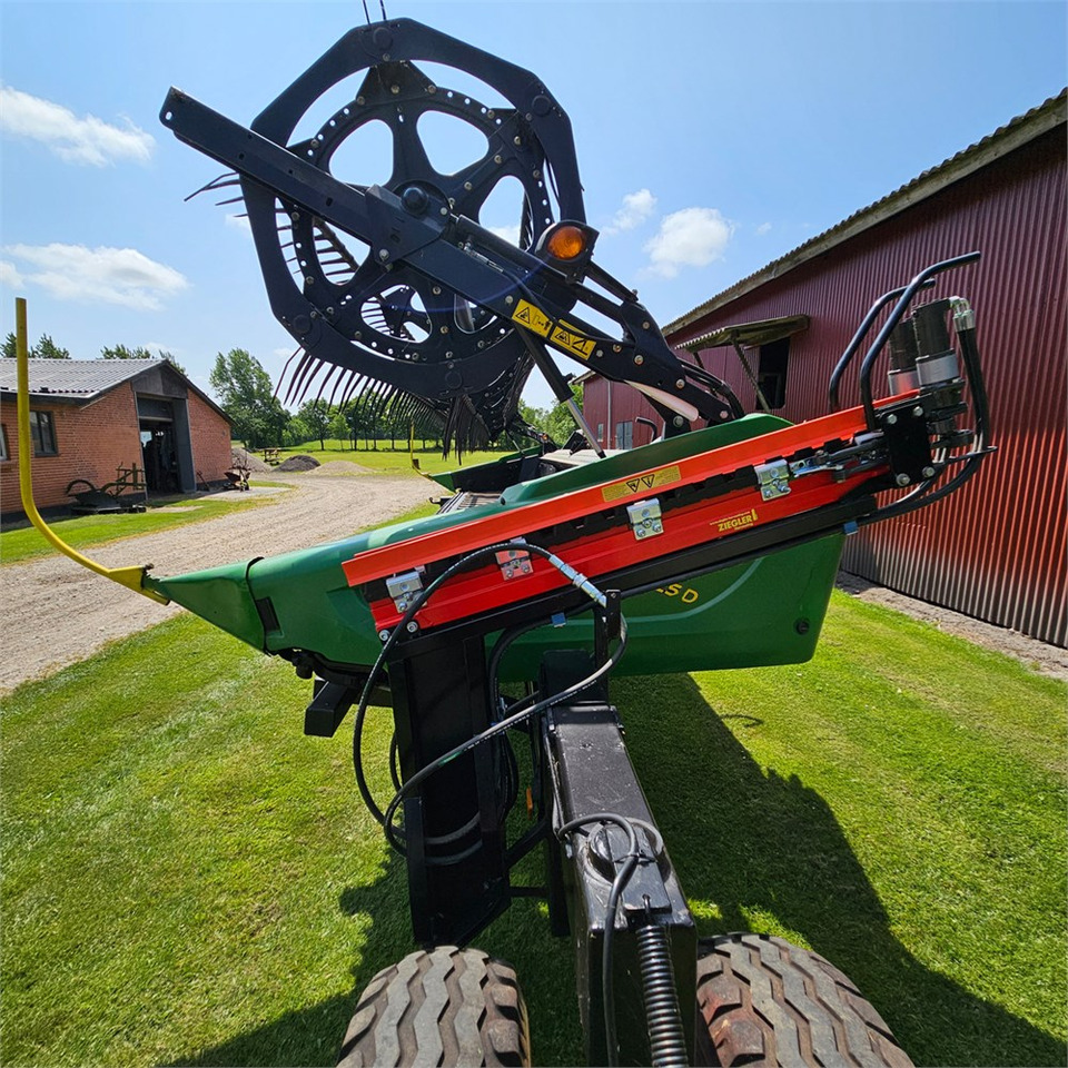 Cosechadora John Deere W150: foto 44