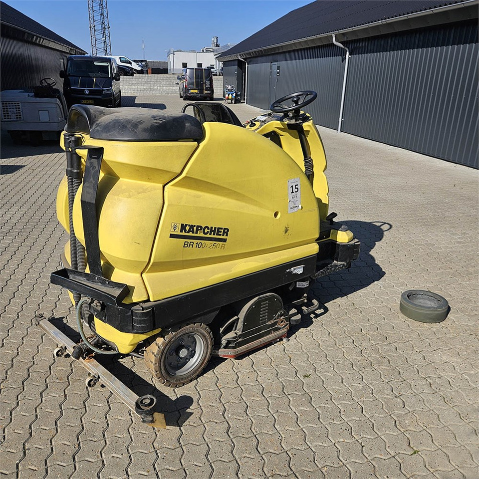Kärcher BR 100/250 R BP PAC - Maquinaria de limpieza: foto 1 Kärcher BR 100/250 R BP PAC - Maquinaria de limpieza: foto 1