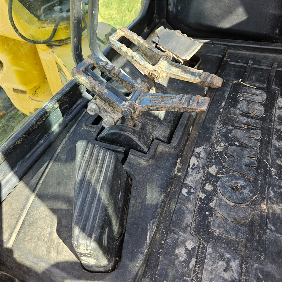 Arrendamiento de Komatsu PC 55 MR-3 Komatsu PC 55 MR-3: foto 17