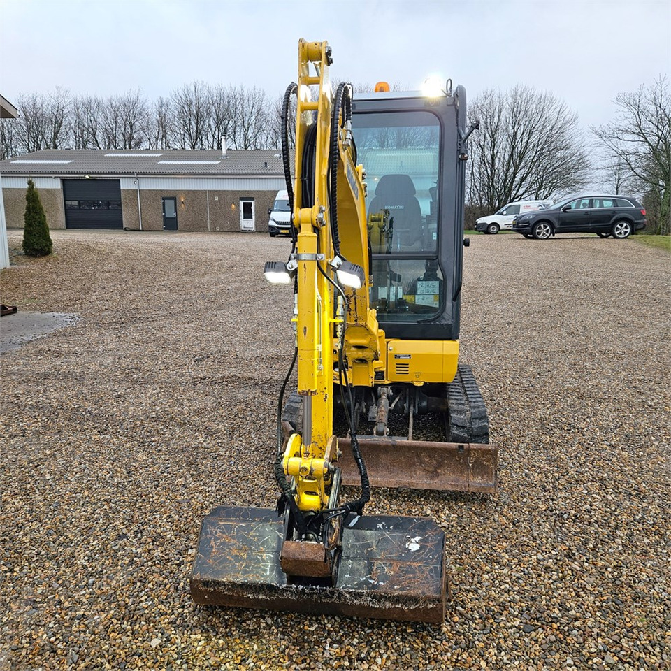 Miniexcavadora Komatsu PC20R-5: foto 8