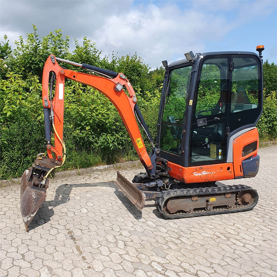 Kubota KX019-4 - Miniexcavadora: foto 1 Kubota KX019-4 - Miniexcavadora: foto 1