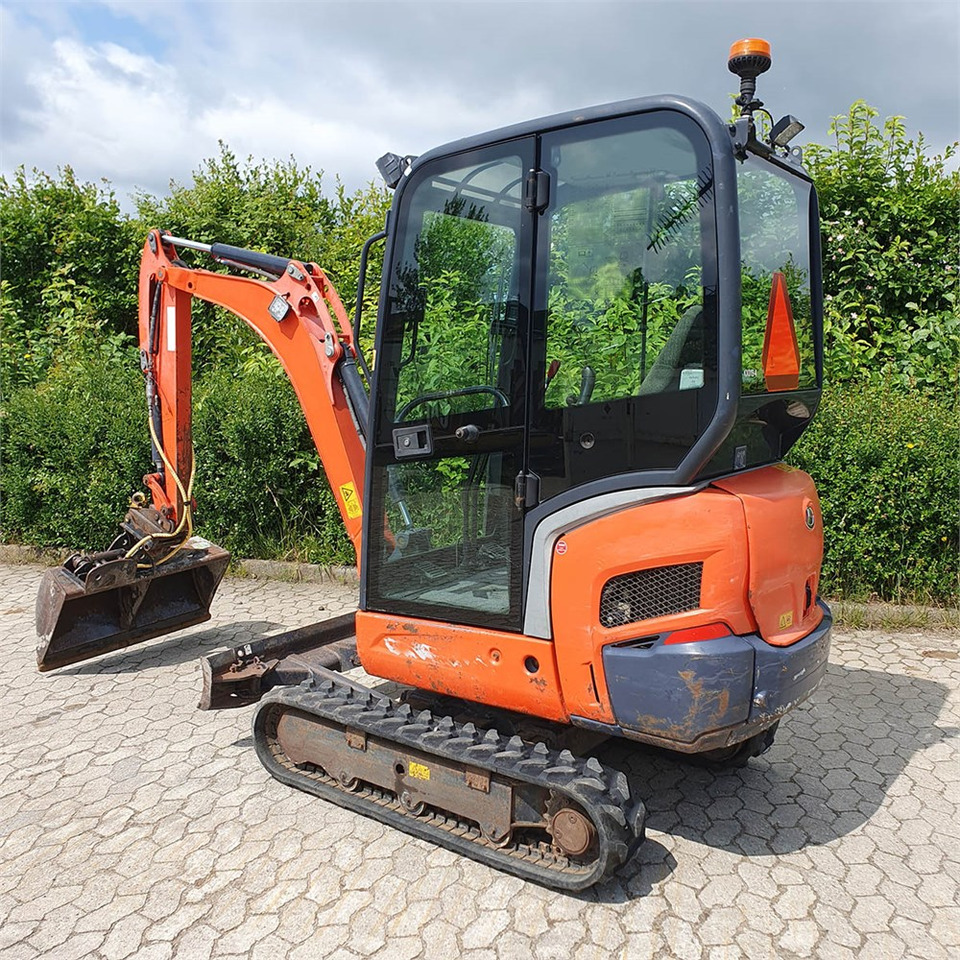 Kubota KX019-4 - Miniexcavadora: foto 3 Kubota KX019-4 - Miniexcavadora: foto 3