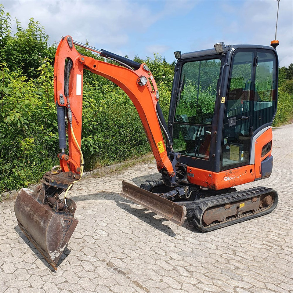Kubota KX019-4 - Miniexcavadora: foto 4 Kubota KX019-4 - Miniexcavadora: foto 4