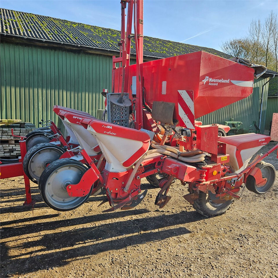 Kverneland Optima E-drive 8 - Maquinaria de siembra: foto 4 Kverneland Optima E-drive 8 - Maquinaria de siembra: foto 4