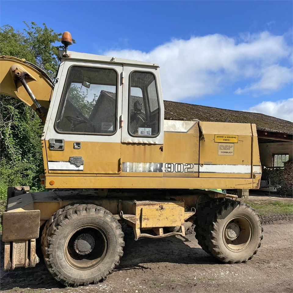 Liebherr A 902 - Excavadora de ruedas: foto 3 Liebherr A 902 - Excavadora de ruedas: foto 3