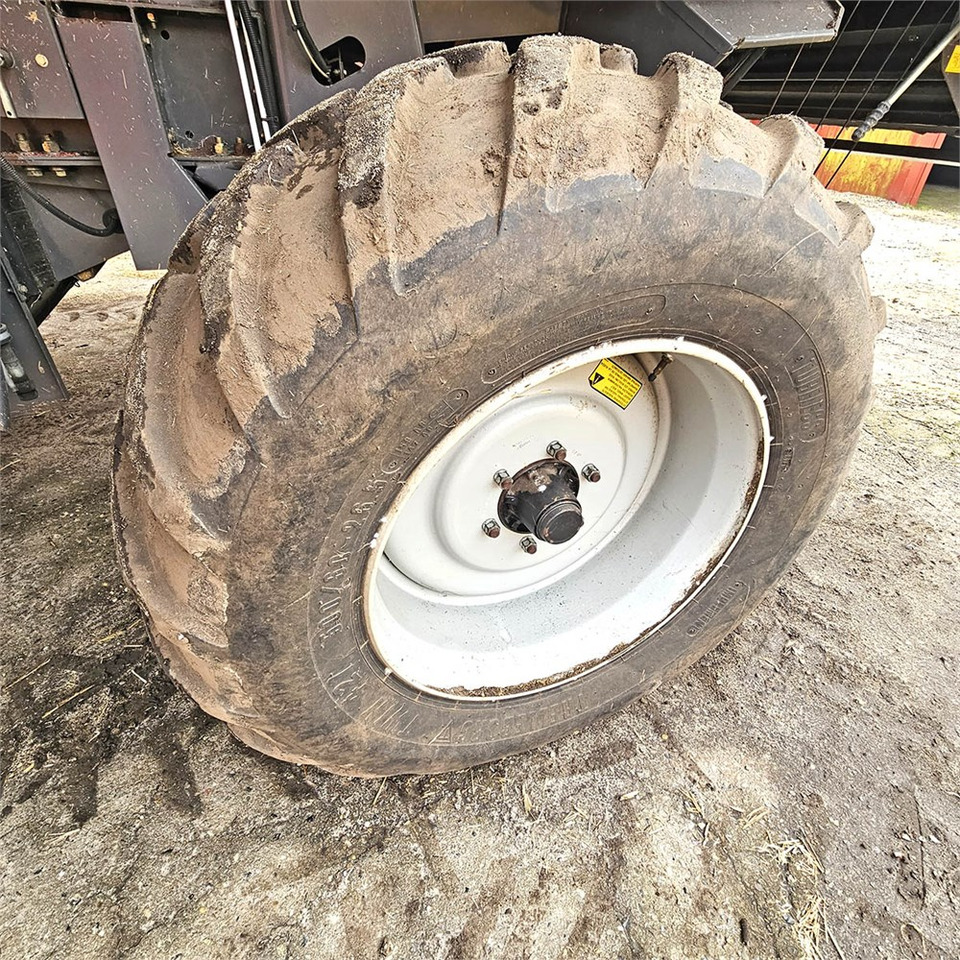 Cosechadora Massey Ferguson 7282 Centora: foto 47 Cosechadora Massey Ferguson 7282 Centora: foto 47