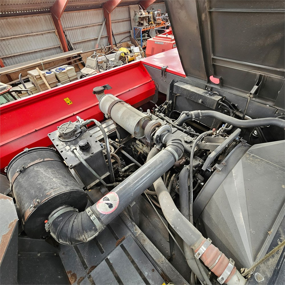 Cosechadora Massey Ferguson Centora 7282: foto 47 Cosechadora Massey Ferguson Centora 7282: foto 47