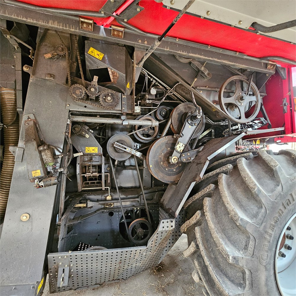 Cosechadora Massey Ferguson Centora 7282: foto 37 Cosechadora Massey Ferguson Centora 7282: foto 37