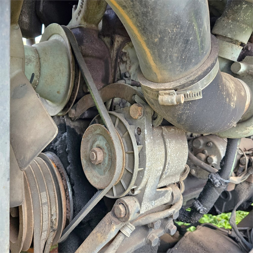 Tractor Mercedes Trac 900 Turbo: foto 28