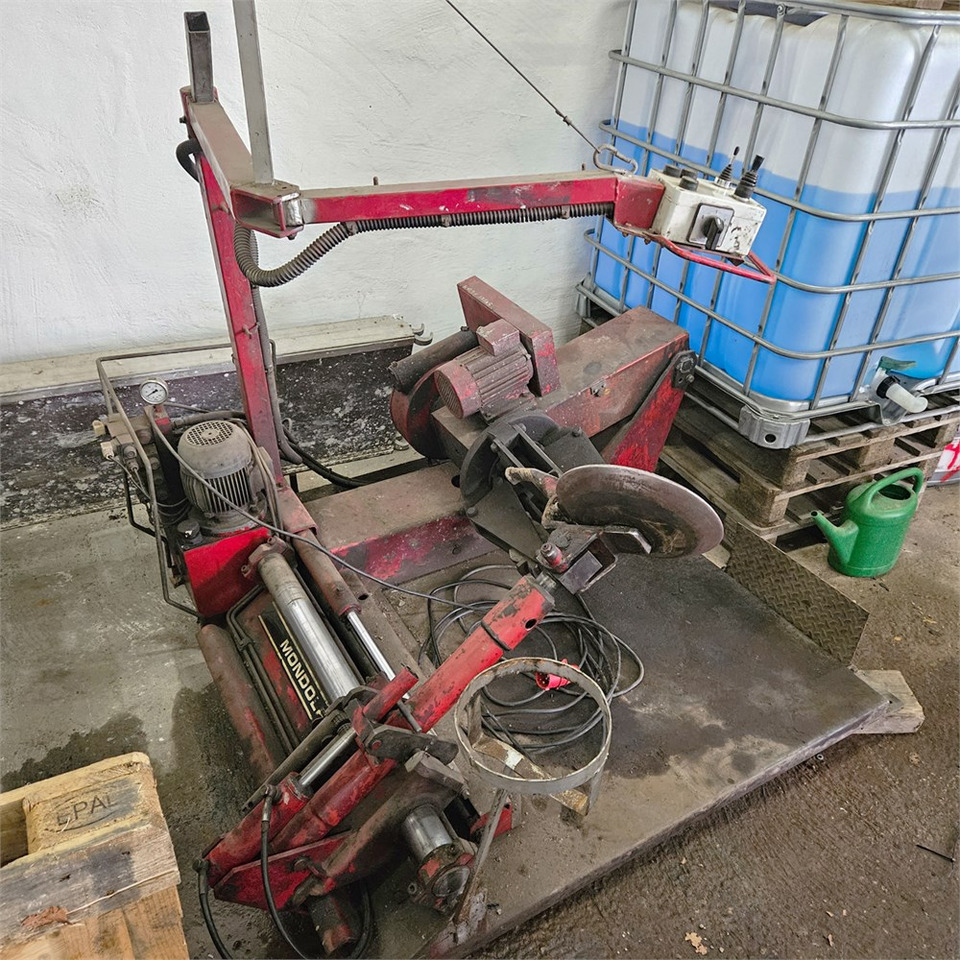 Máquina herramienta Modolfo Ferro: foto 1