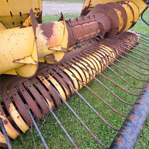 New Holland FX40 - Cosechadora: foto 2 New Holland FX40 - Cosechadora: foto 2