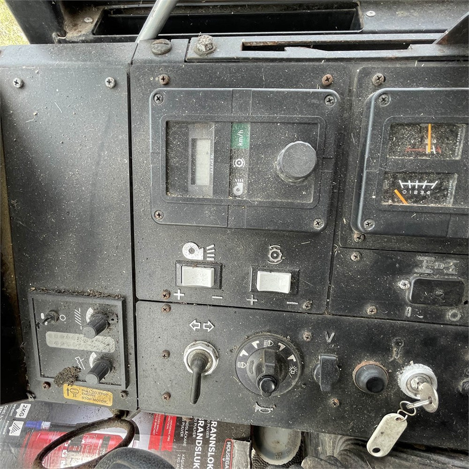 Arrendamiento de New Holland TX 30 New Holland TX 30: foto 23