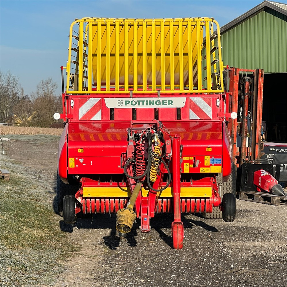Pöttinger Boss Alpine 251 - Maquinaria de henificación: foto 3 Pöttinger Boss Alpine 251 - Maquinaria de henificación: foto 3