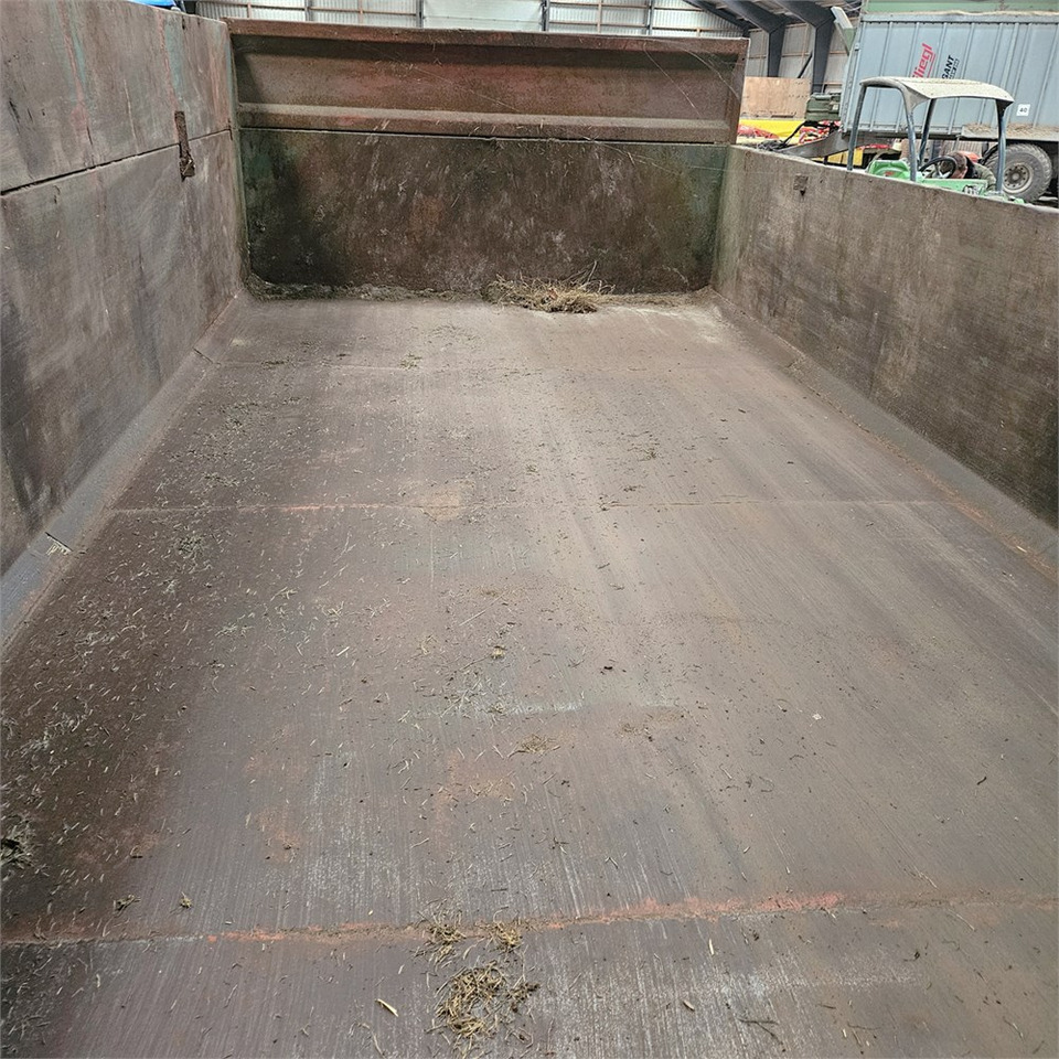 Scan-Agro STBT 11 - Remolque volquete agrícola: foto 5 Scan-Agro STBT 11 - Remolque volquete agrícola: foto 5