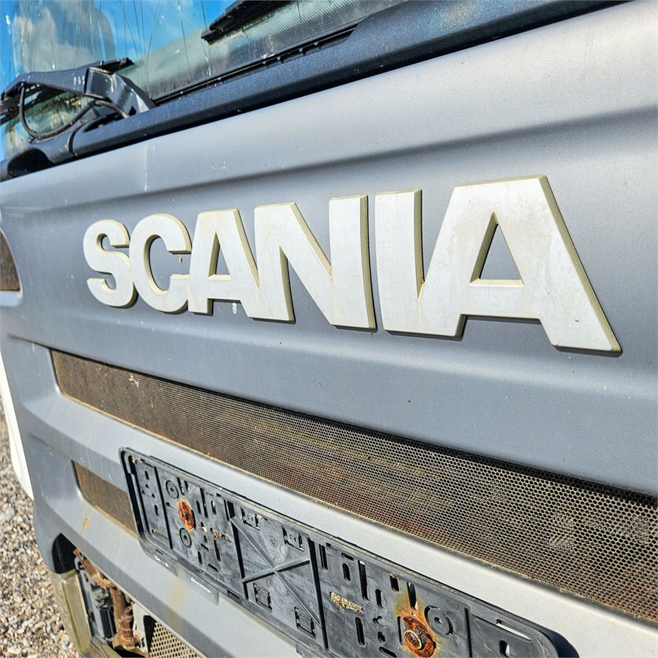 Camión con equipo de cable Scania P310: foto 43