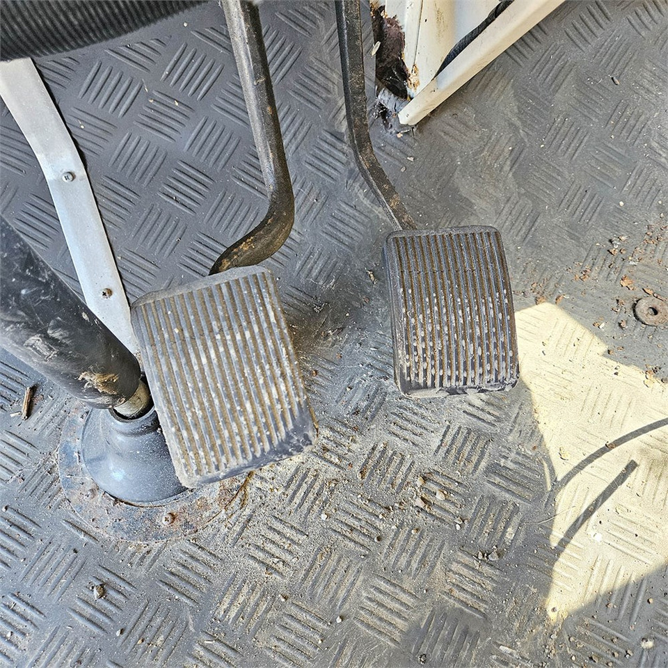 Arrendamiento de Schammel Nubian 6x6 Schammel Nubian 6x6: foto 27 Arrendamiento de Schammel Nubian 6x6 Schammel Nubian 6x6: foto 27