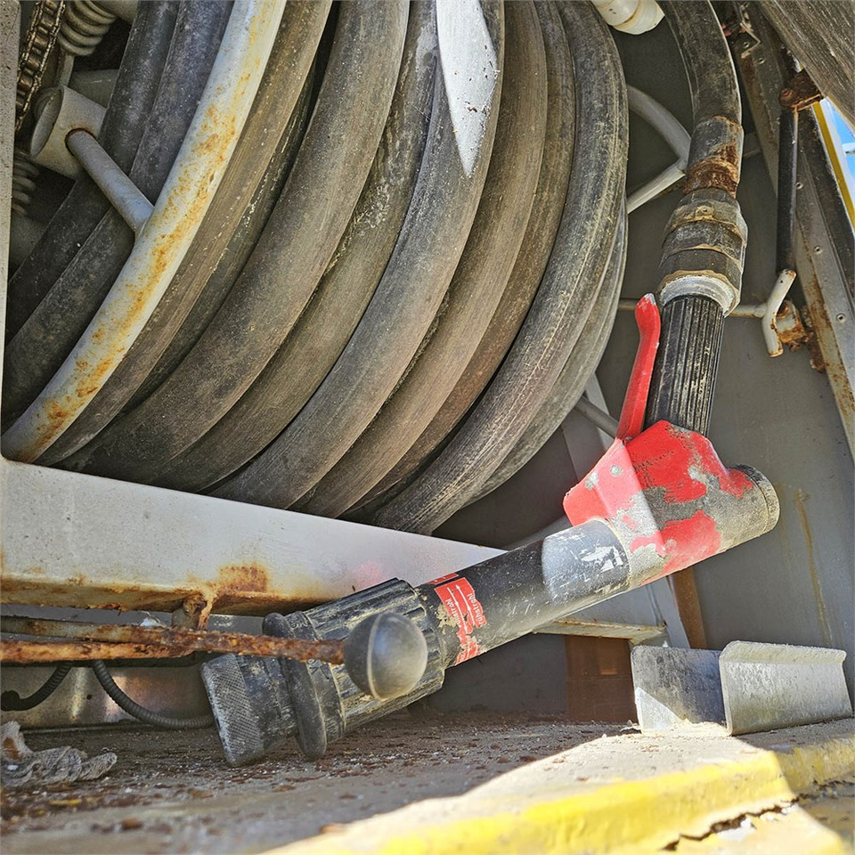 Arrendamiento de Schammel Nubian 6x6 Schammel Nubian 6x6: foto 33 Arrendamiento de Schammel Nubian 6x6 Schammel Nubian 6x6: foto 33