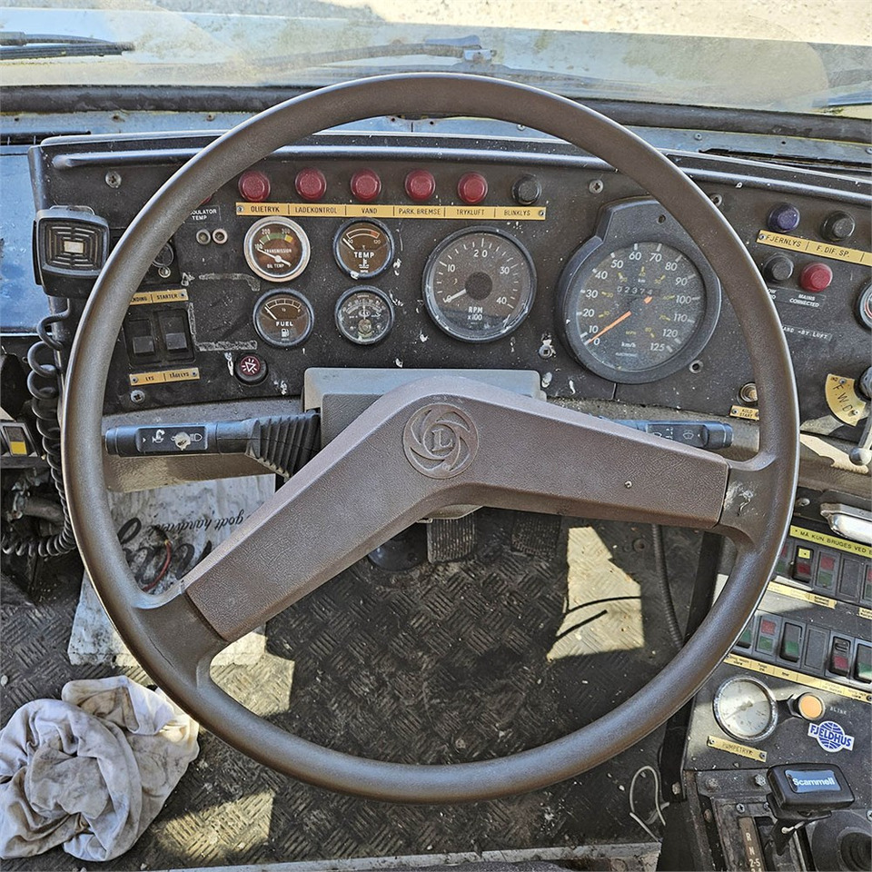 Arrendamiento de Schammel Nubian 6x6 Schammel Nubian 6x6: foto 17 Arrendamiento de Schammel Nubian 6x6 Schammel Nubian 6x6: foto 17