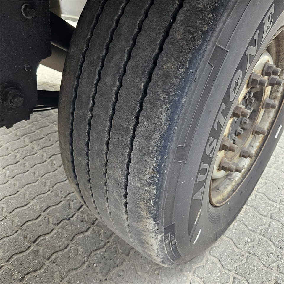 Semirremolque frigorífico Schmitz Køle Trailer: foto 32 Semirremolque frigorífico Schmitz Køle Trailer: foto 32