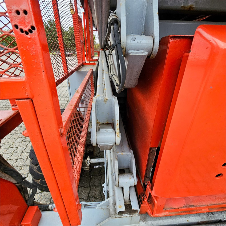 Plataforma de tijeras Skyjack SJ9250: foto 17