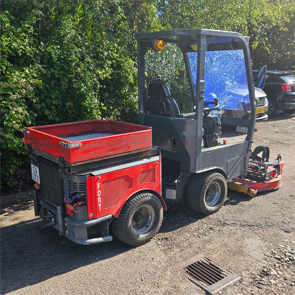 Fort MPM 30 D - Vehículo municipal: foto 4 Fort MPM 30 D - Vehículo municipal: foto 4