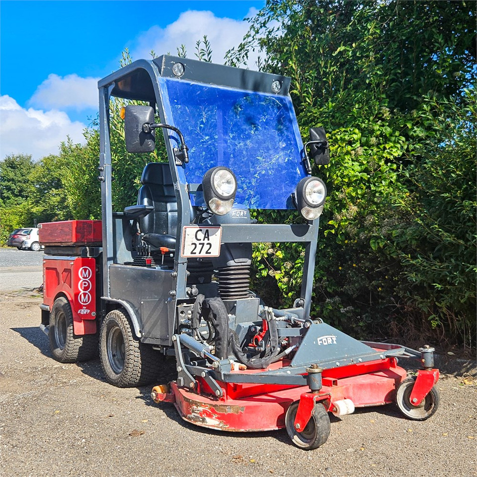 Fort MPM 30 D - Vehículo municipal: foto 1 Fort MPM 30 D - Vehículo municipal: foto 1