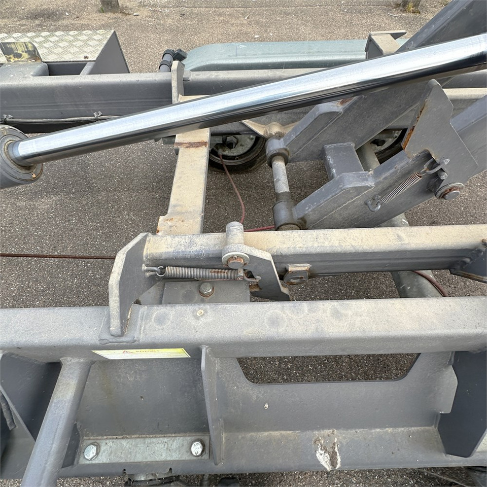 Remolque de coche Vezeko 09DB CT: foto 15 Remolque de coche Vezeko 09DB CT: foto 15