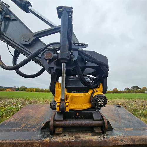 Excavadora de cadenas Volvo EC300 DL: foto 39 Excavadora de cadenas Volvo EC300 DL: foto 39