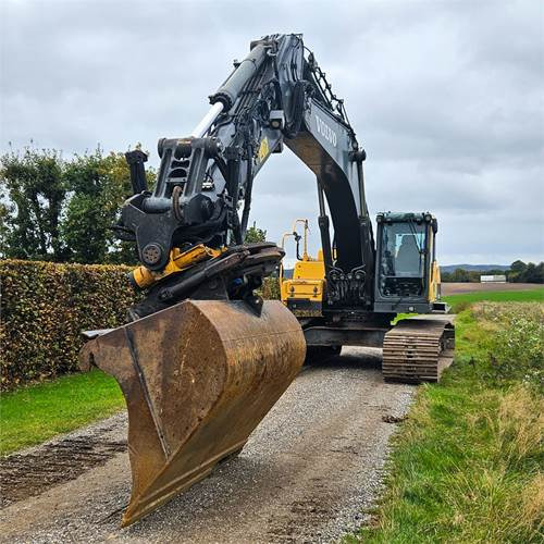 Excavadora de cadenas Volvo EC300 DL: foto 5 Excavadora de cadenas Volvo EC300 DL: foto 5