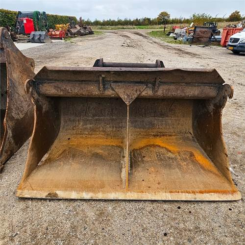 Excavadora de cadenas Volvo EC300 DL: foto 19 Excavadora de cadenas Volvo EC300 DL: foto 19