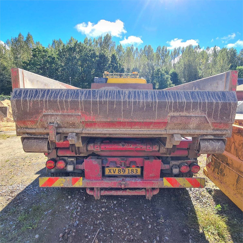 Volvo FL612 - Camión con equipo de cable: foto 4 Volvo FL612 - Camión con equipo de cable: foto 4