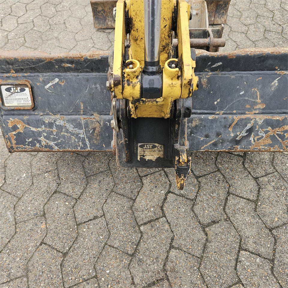 Miniexcavadora Yanmar SV08-1A (S): foto 10 Miniexcavadora Yanmar SV08-1A (S): foto 10